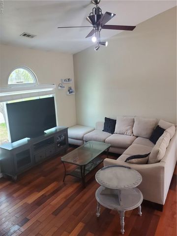 2321 Skipjack LN, Chesapeake, VA 23323