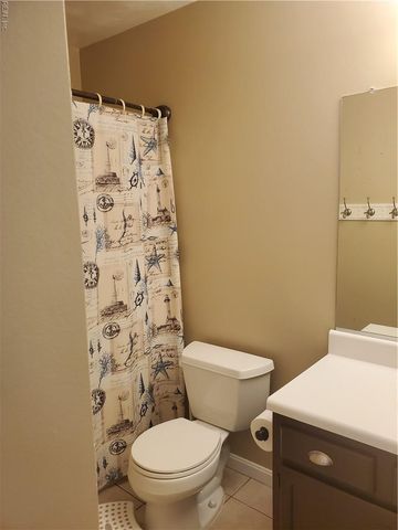 2321 Skipjack LN, Chesapeake, VA 23323