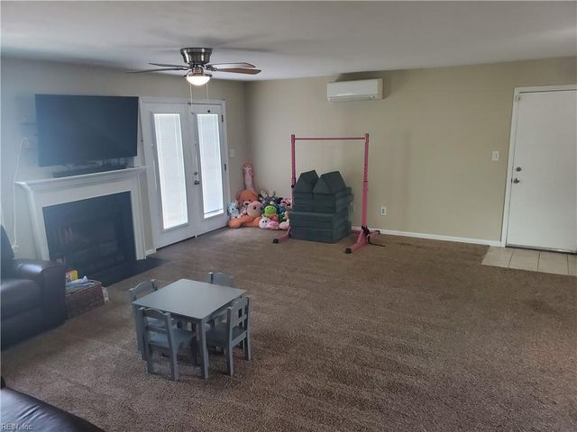 2321 Skipjack LN, Chesapeake, VA 23323