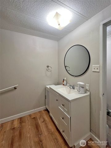 7300 32nd Avenue NE #8, Olympia, WA 98516