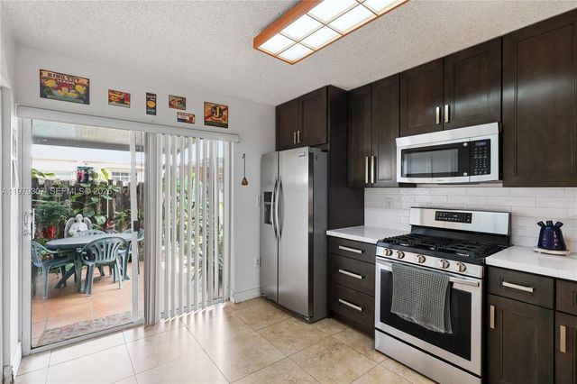 14566 SW 124th Place, Miami, FL 33186