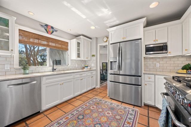 4503 Mountain Path DR, Austin, TX 78759