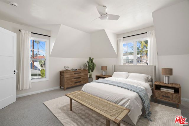 819 S Crestmoore Place, Venice (los Angeles), CA 90291