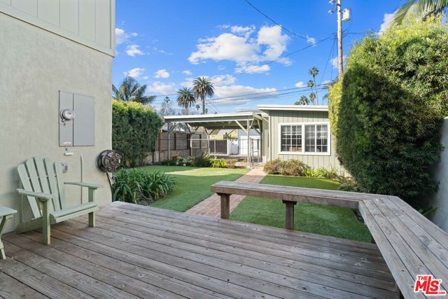 819 S Crestmoore Place, Venice (los Angeles), CA 90291