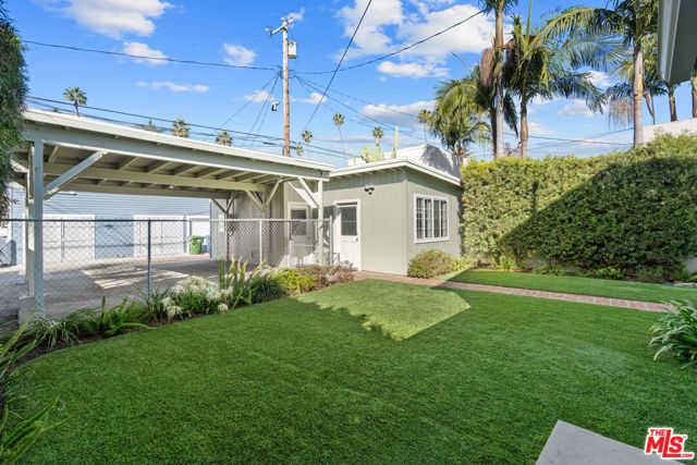 819 S Crestmoore Place, Venice (los Angeles), CA 90291