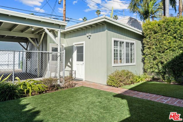 819 S Crestmoore Place, Venice (los Angeles), CA 90291