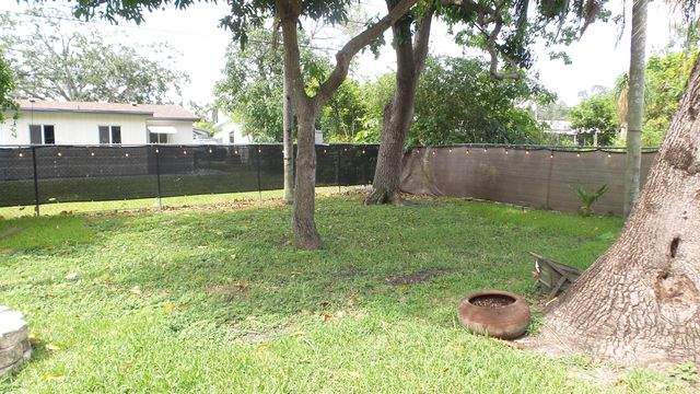 9459 SW 51st Court, Cooper City, FL 33328