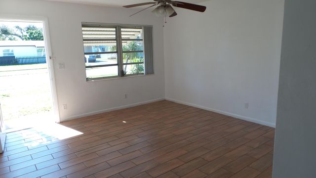 9459 SW 51st Court, Cooper City, FL 33328