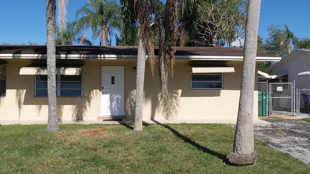 9459 SW 51st Court, Cooper City, FL 33328