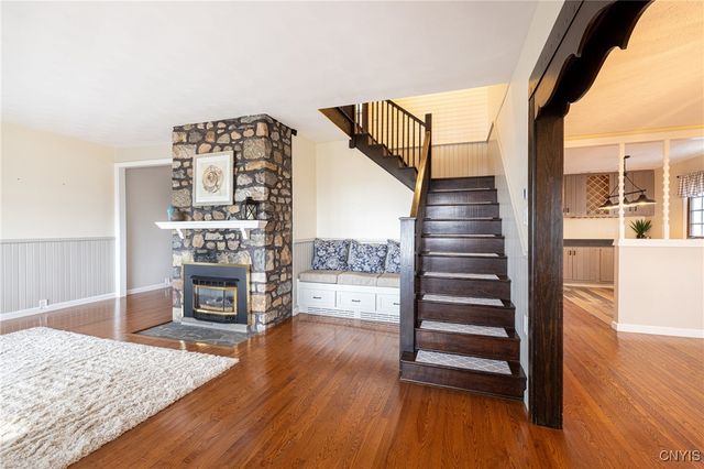 6790 East Lake Road, Owasco, NY 13021