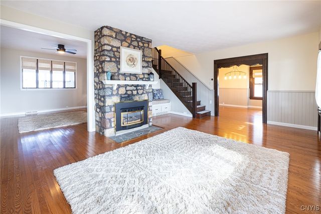 6790 East Lake Road, Owasco, NY 13021