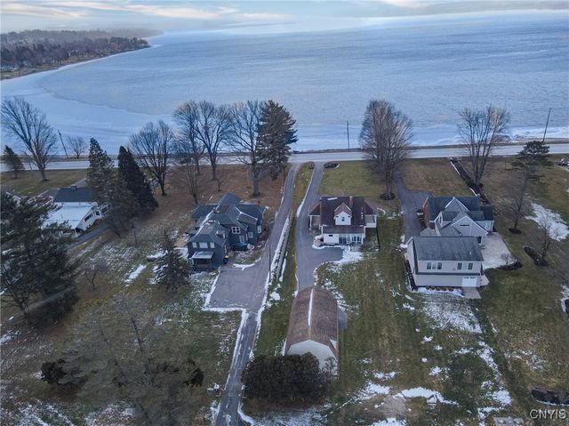 6790 East Lake Road, Owasco, NY 13021