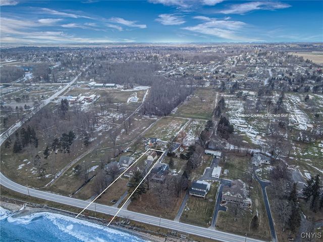 6790 East Lake Road, Owasco, NY 13021