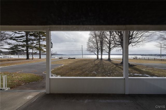 6790 East Lake Road, Owasco, NY 13021