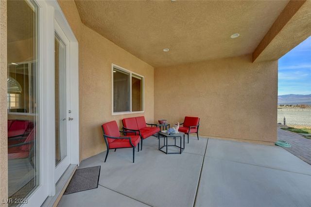 1401 Curtis Court, Pahrump, NV 89048