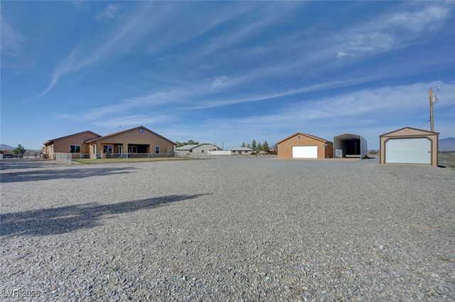 1401 Curtis Court, Pahrump, NV 89048