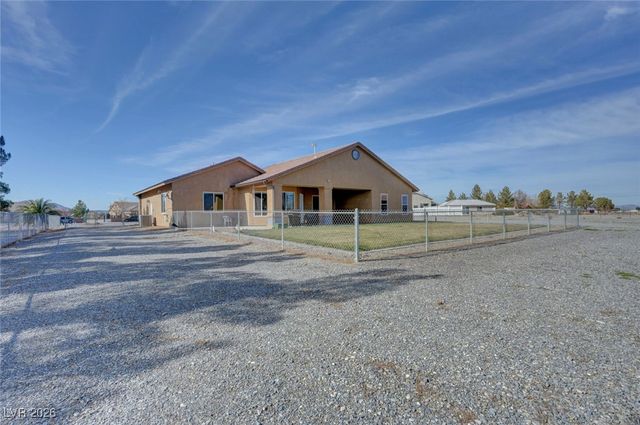 1401 Curtis Court, Pahrump, NV 89048