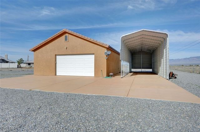 1401 Curtis Court, Pahrump, NV 89048