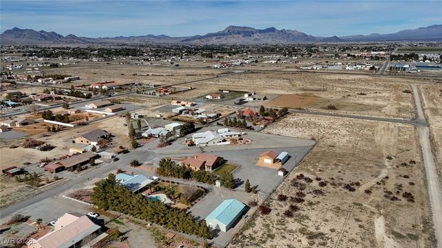 1401 Curtis Court, Pahrump, NV 89048
