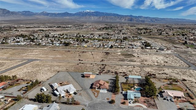 1401 Curtis Court, Pahrump, NV 89048