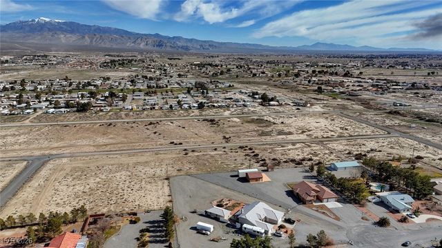 1401 Curtis Court, Pahrump, NV 89048