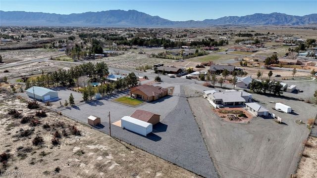 1401 Curtis Court, Pahrump, NV 89048