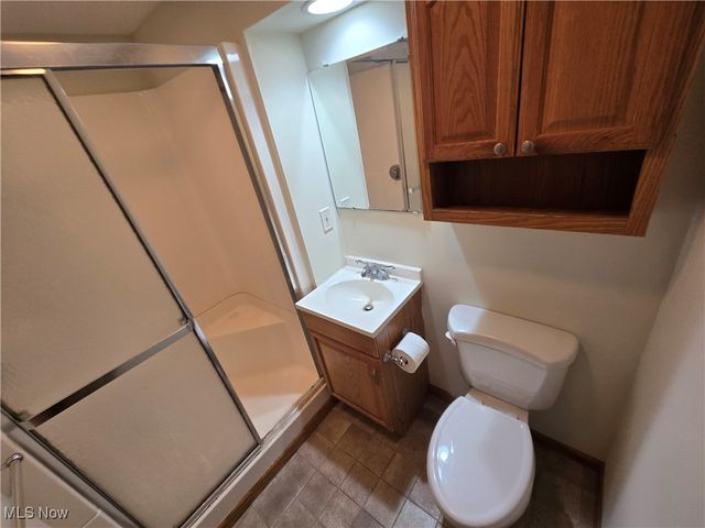 1638 S Cleveland Massillon Road, Akron, OH 44321