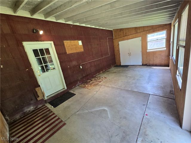 1638 S Cleveland Massillon Road, Akron, OH 44321