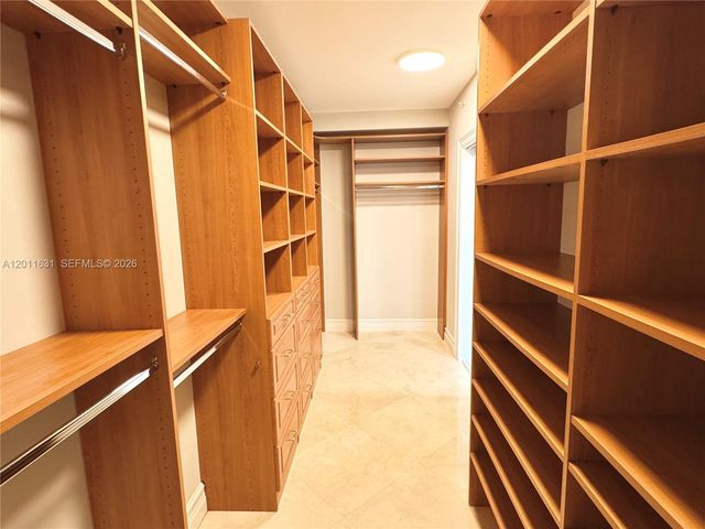 3201 NE 183rd St 1805, Aventura, FL 33160