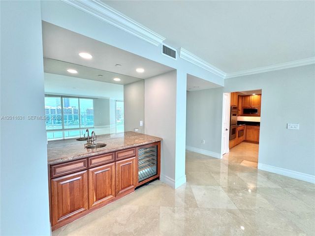 3201 NE 183rd St 1805, Aventura, FL 33160