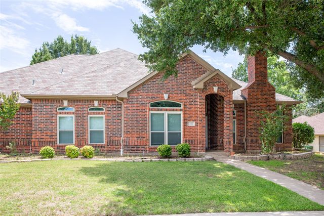 1803 Fern Court, Grapevine, TX 76051