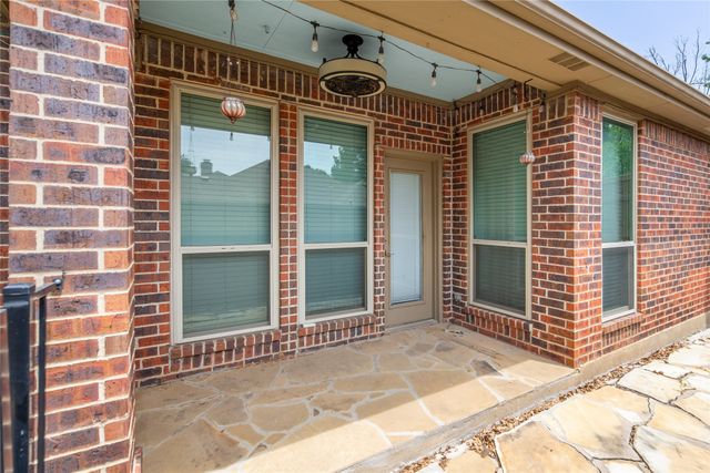 1803 Fern Court, Grapevine, TX 76051
