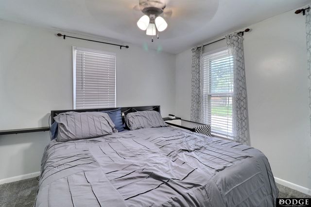 435 S H Street, Fremont, NE 68025