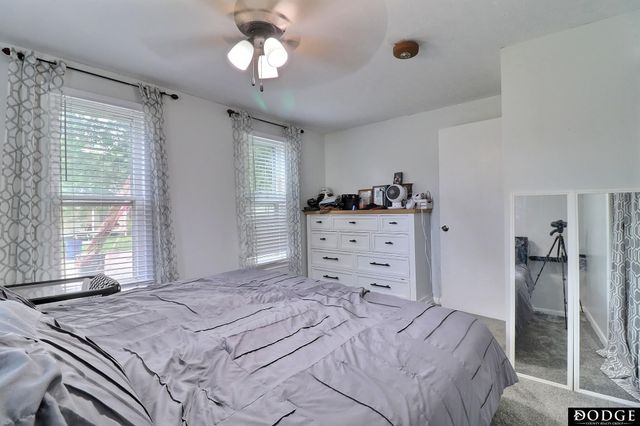 435 S H Street, Fremont, NE 68025