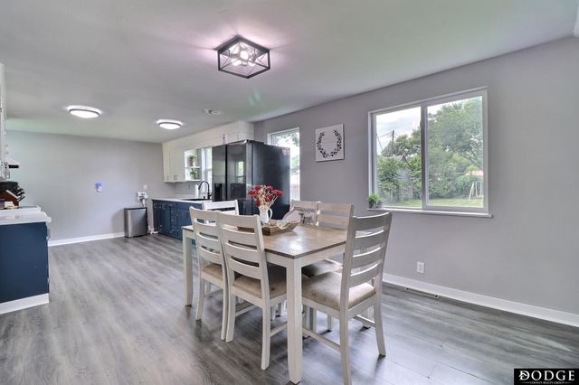 435 S H Street, Fremont, NE 68025