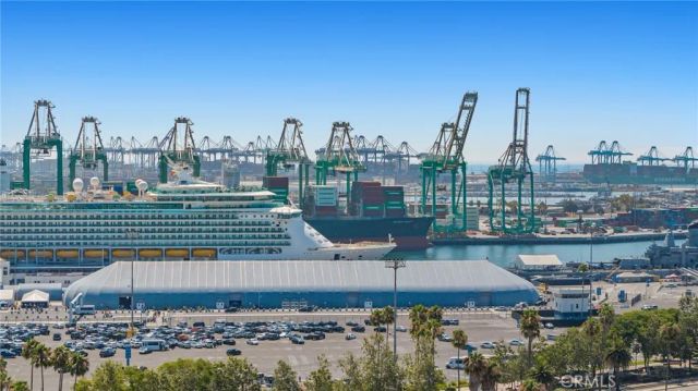 233 W Oliver Street, San Pedro, CA 90731