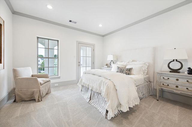 207 Sutton Row Place, Houston, TX 77024