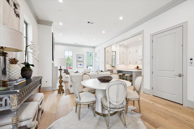 207 Sutton Row Place, Houston, TX 77024