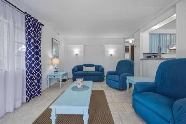 2851 W Marina Drive, Fort Lauderdale, FL 33312