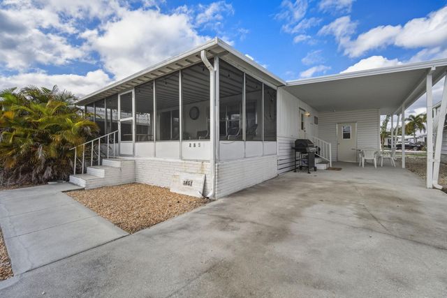 2851 W Marina Drive, Fort Lauderdale, FL 33312
