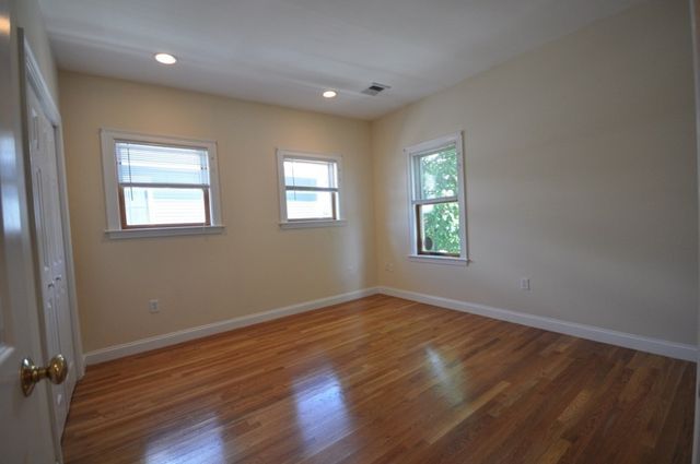 34 Allston 3, Boston, MA 02129