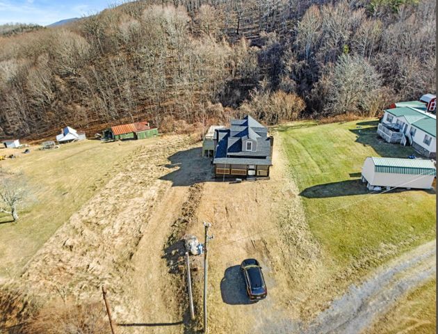 3110 Jamison Mountain RD, Covington, VA 24426