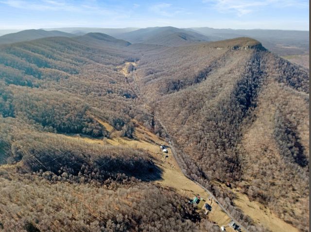 3110 Jamison Mountain RD, Covington, VA 24426