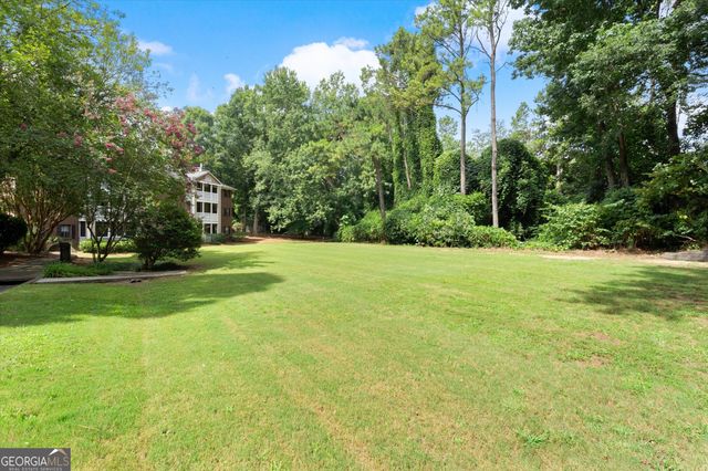 705 Barrington Hills Drive, Atlanta, GA 30350