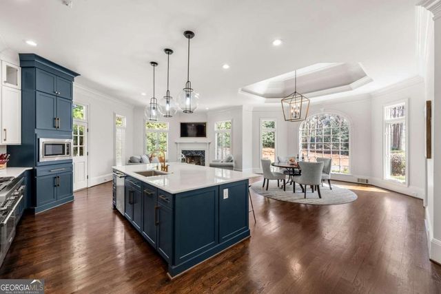 1155 Crest Valley Drive NW, Sandy Springs, GA 30327