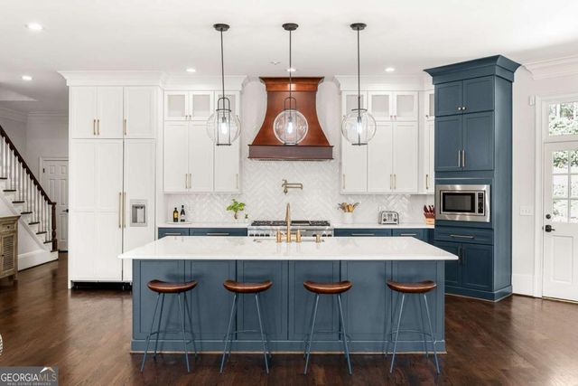 1155 Crest Valley Drive NW, Sandy Springs, GA 30327