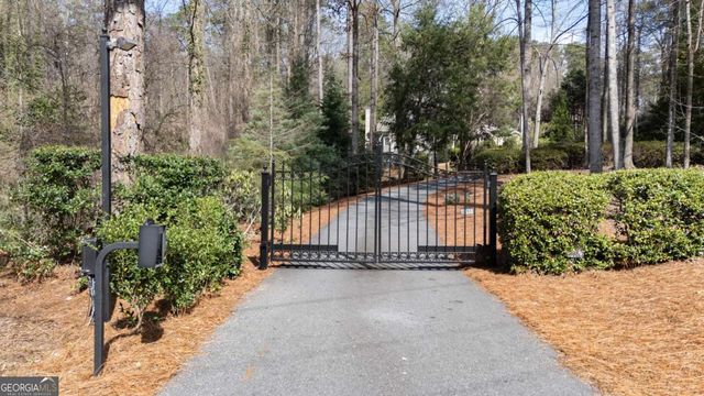 1155 Crest Valley Drive NW, Sandy Springs, GA 30327