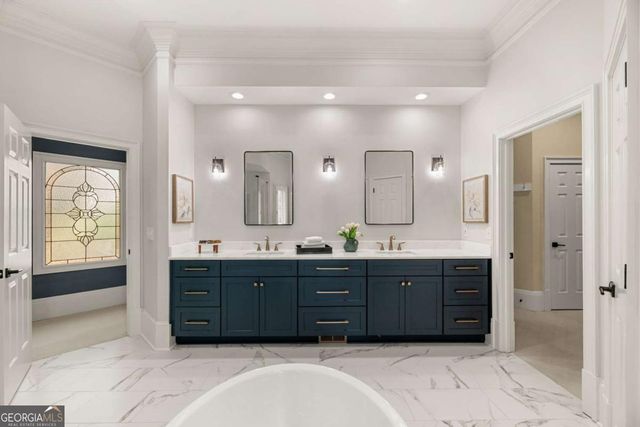 1155 Crest Valley Drive NW, Sandy Springs, GA 30327