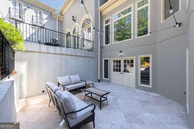 1155 Crest Valley Drive NW, Sandy Springs, GA 30327