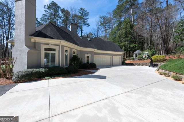 1155 Crest Valley Drive NW, Sandy Springs, GA 30327